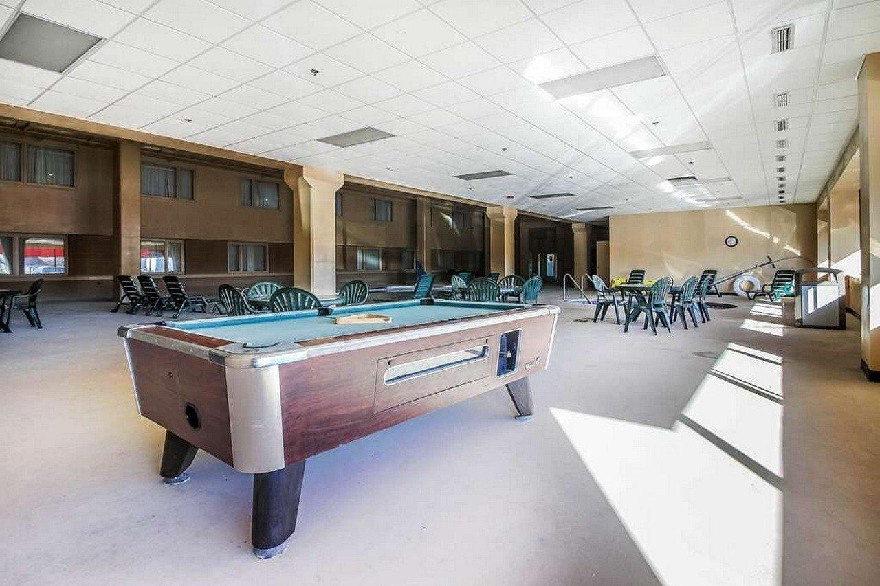 Comfort Inn & Suites Beaver Dam Bagian luar foto